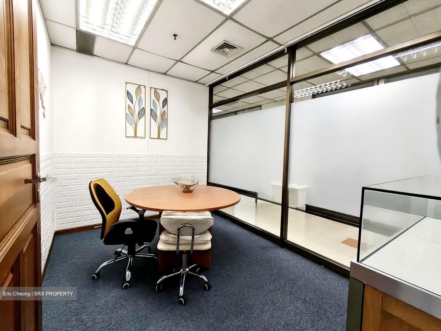 Manhattan House (D3), Office #566802941